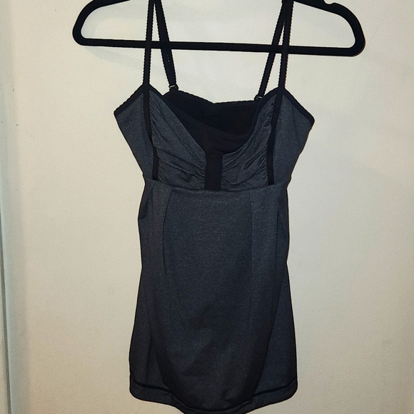 Lululemon Graceful Flow Tank size 6 - Picture 1 of 5